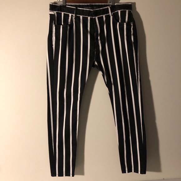 man pinstripe pants Man pinstripe pants